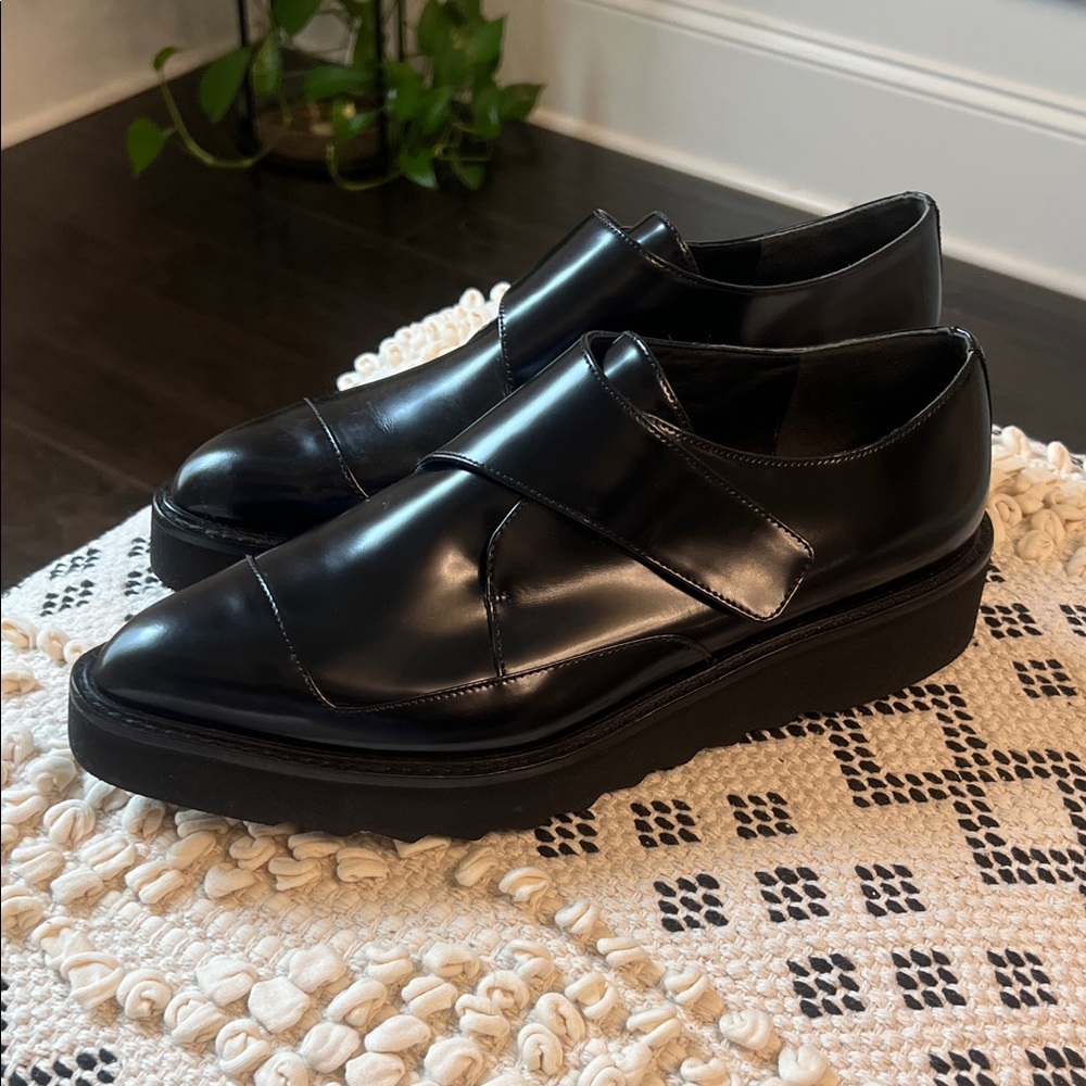 Vince Black Leather Women's Loafers